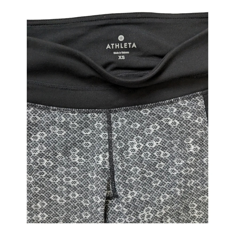 Athleta Honeycomb Connect Crop Leggings Gym Active black grey